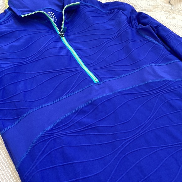 Title Nine Swift 1/2 Zip Textured Athletic Pullover Large - Picture 9 of 12